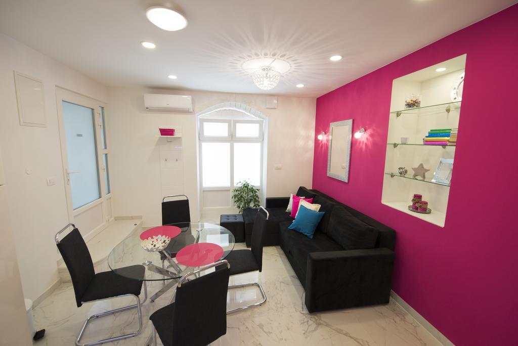 Dea Ii Apartment *